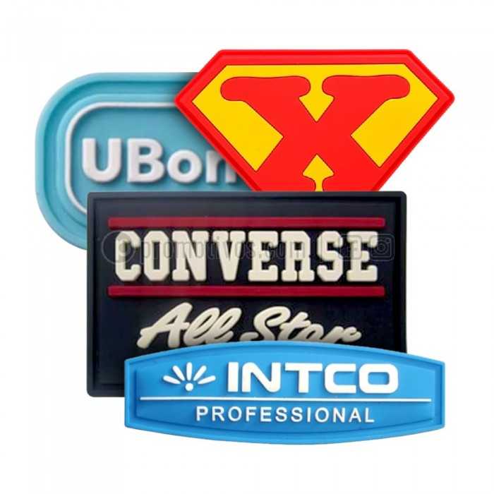 ▷ Marquillas Microinyectadas en PVC 2D / 3D (Caucho) con tu Logo