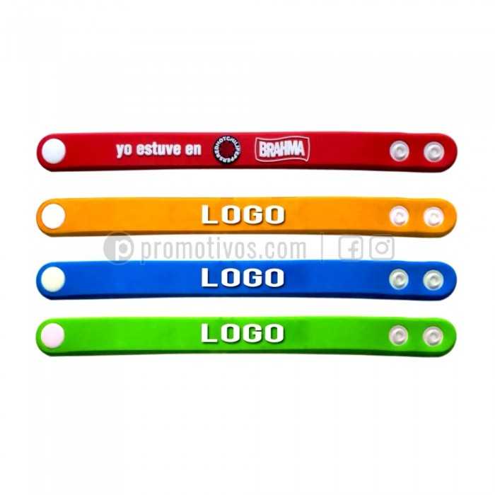 ▷ Pulseras Microinyectadas en PVC / 2D / 3D (Caucho) con Broche